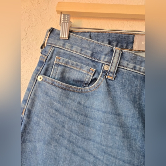 Everlane high rise cropped 23 inseam Jeans Raw Hem size 28 - Picture 4 of 10